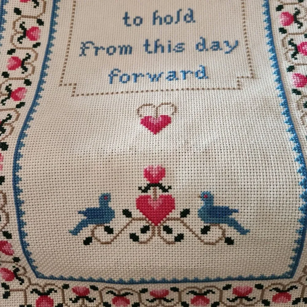 VTG COMPLETED CROSS STITCH 